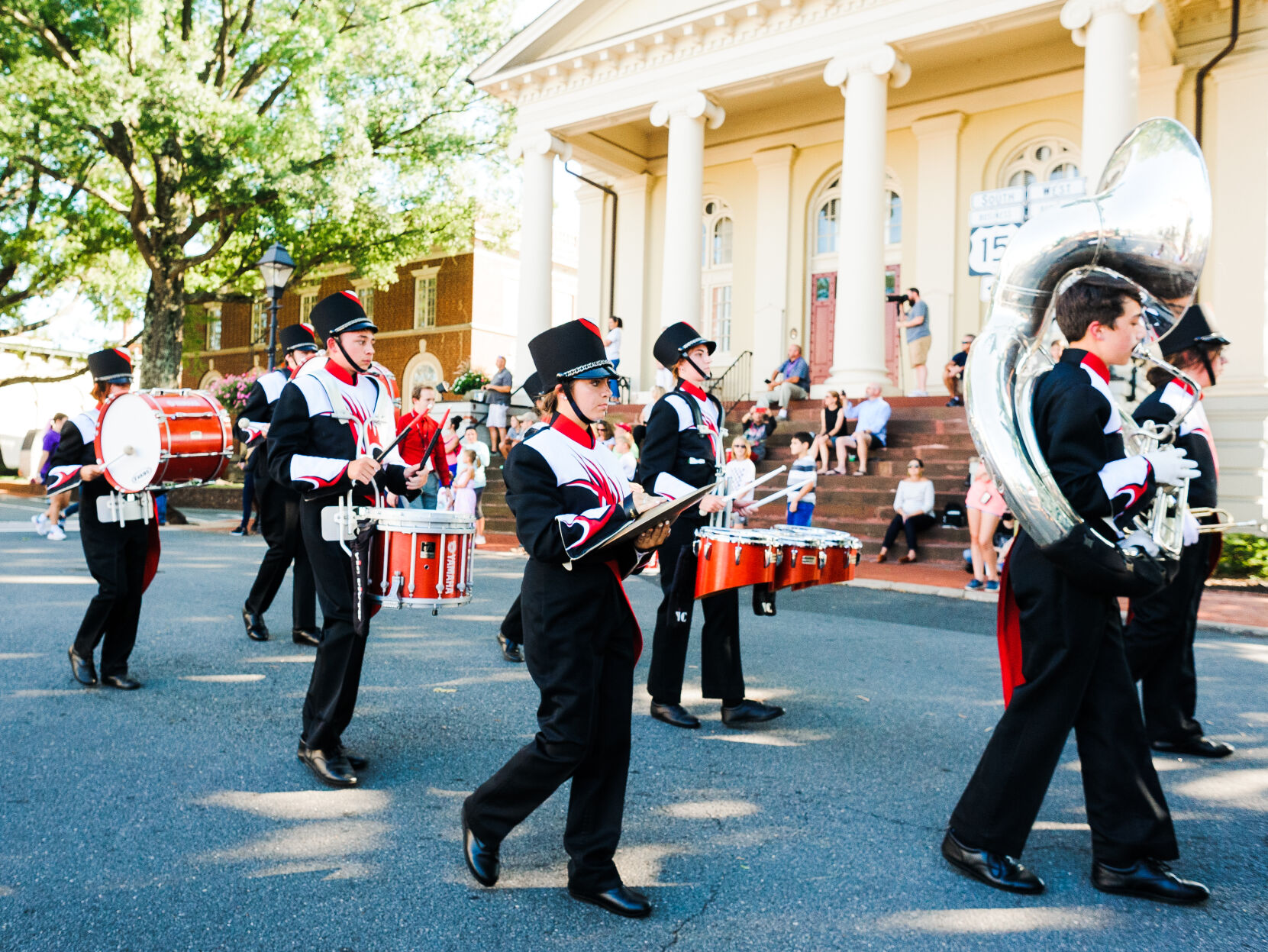 photo_ft_news_fhs homecoming parade-2_20210902.jpg